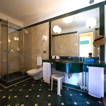 Hotel Grand Excelsior Vittoria