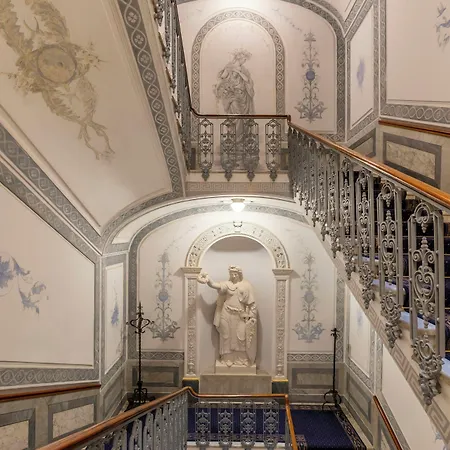 Hotel Grand Excelsior Vittoria 5*