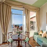 Grand Excelsior Vittoria Hotel