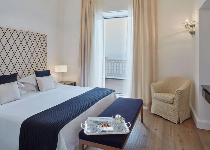 Grand Excelsior Vittoria Szálloda Sorrento
